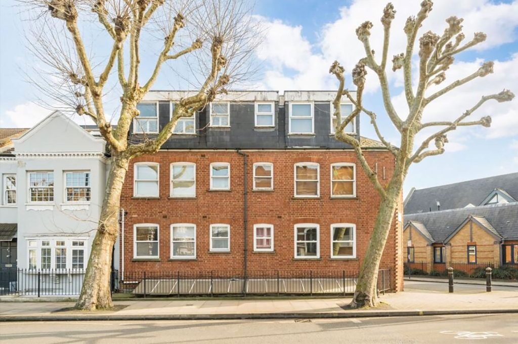Wandsworth Bridge Road – Jan 2023 Location: Fulham, SW6 Duration: 2 months Scope of work: Light refurbishment apartment.